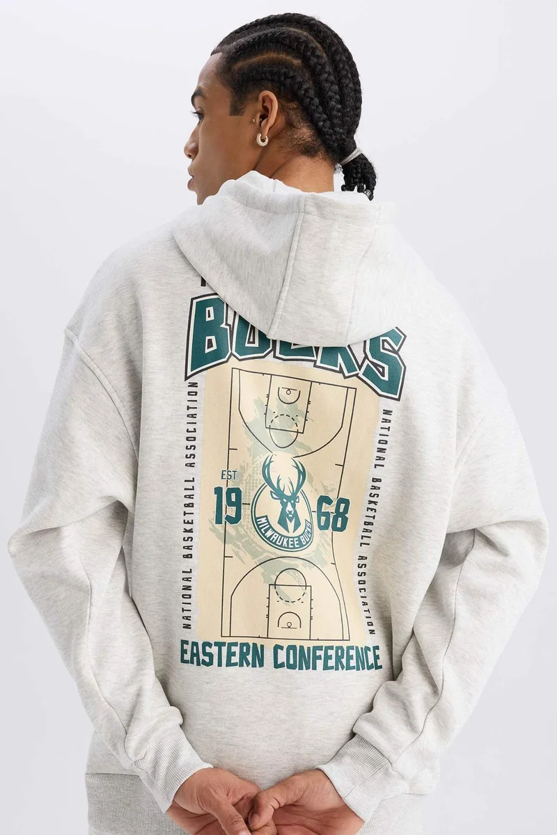 DeFacto DeFactoFit NBA Milwaukee Bucks Oversize Fit Hooded Thick Sports Sweatshirt