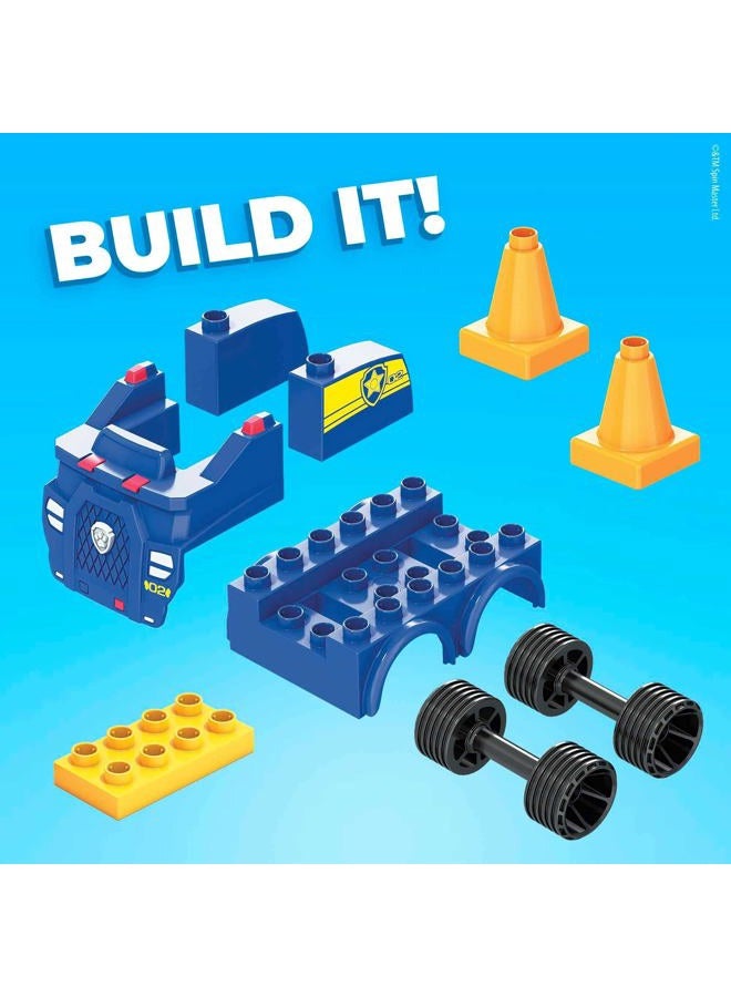 Mega Bloks PAW Patrol Chase's Police Car Building Set, 10 building blocks and special pieces with 1 Chase figure, pylon cone and rolling wheelbase, toy gift set ages 3-5 - Image 5