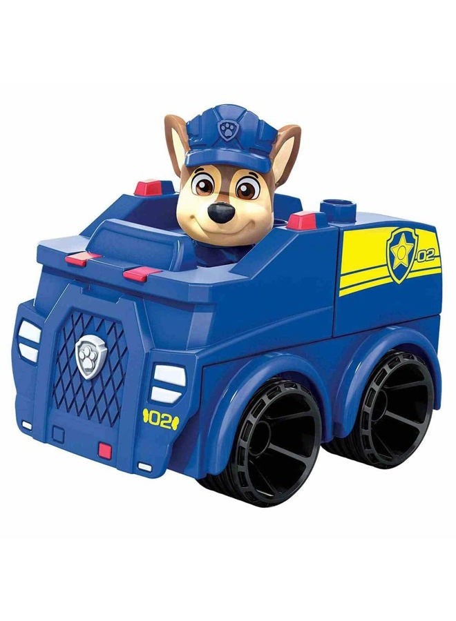Mega Bloks PAW Patrol Chase's Police Car Building Set, 10 building blocks and special pieces with 1 Chase figure, pylon cone and rolling wheelbase, toy gift set ages 3-5 - Image 4