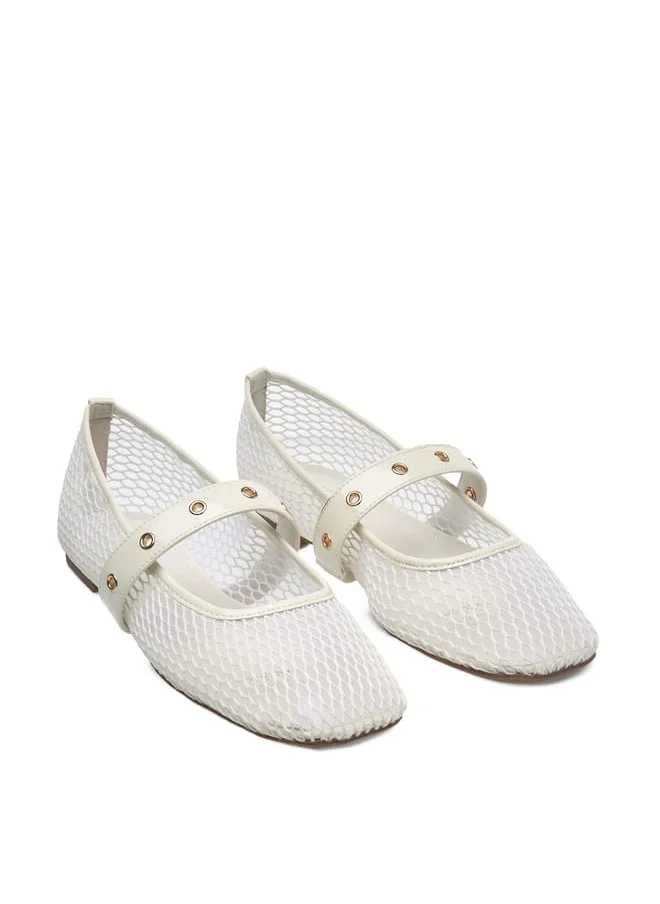 سيليست Womens Textured Slip-On Ballerina Shoes