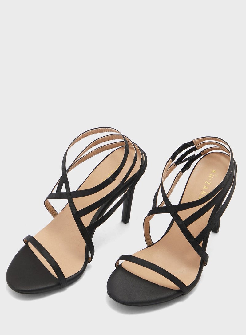 Khizana Criss Cross Strappy Sandals - Image 4