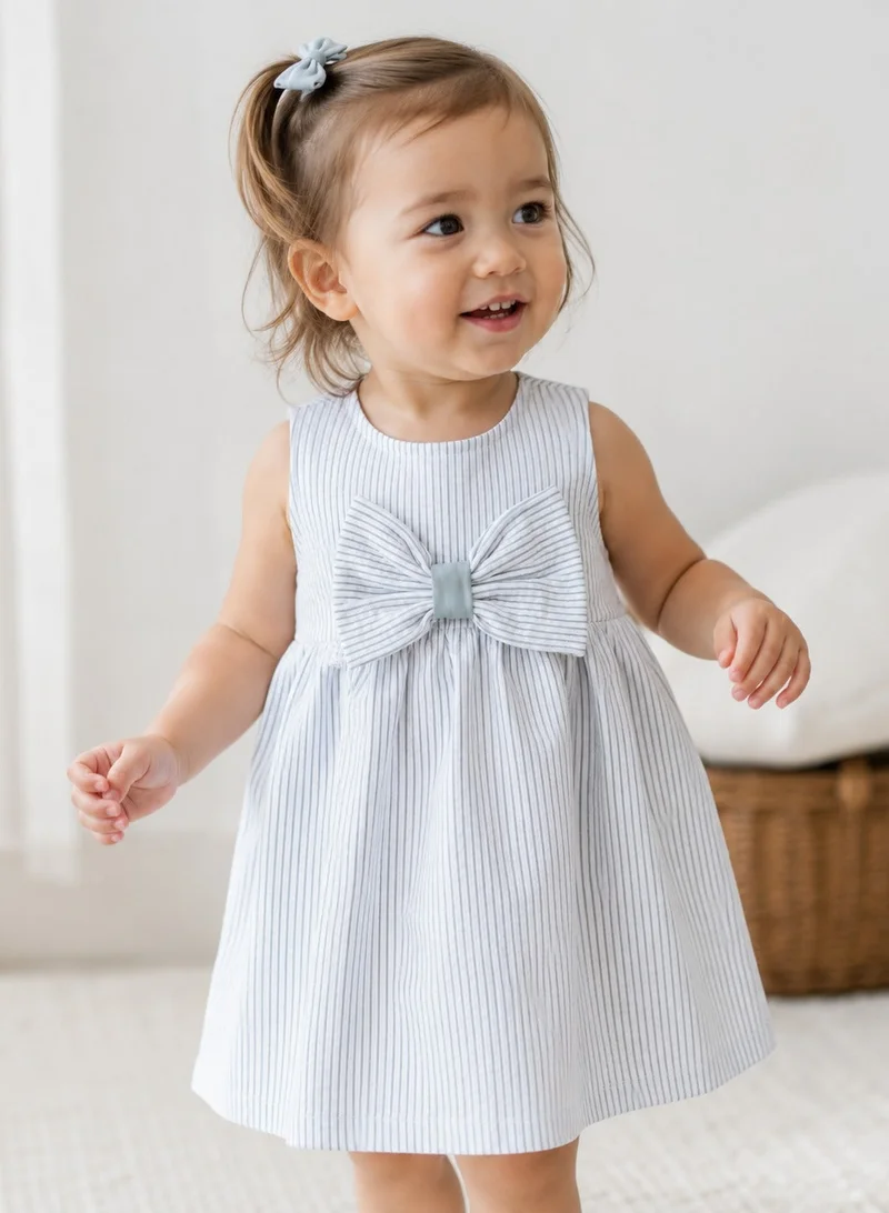 فكتور اند جين Infant Girls Mint Stripe Sleeveless Dress with Bow