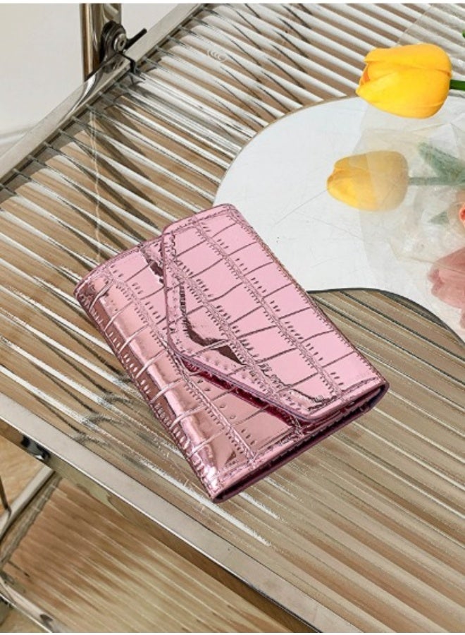 محفظة جيب نسائية نحيفة جلد تمساح معدني | صغيرة، أنيقة، "هوت بينك" - Image 4