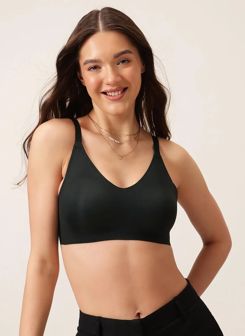 كلوفيا Clovia Non-Padded Non-Wired Full Coverage Seamless Bonded Bra in Black