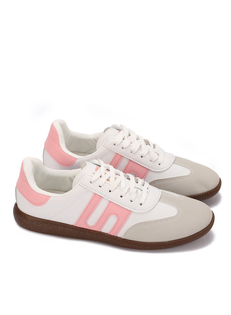 حذاء رياضي نسائي كاجوال بنعل مريح و انيق - متوفر بمختلف الالوان و المقاسات - Image 1