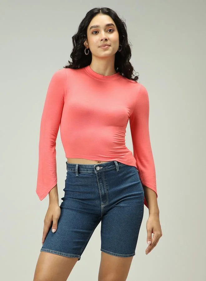 أوجيدر بلوزة وردي ضيقة بحافة غير متماثلة