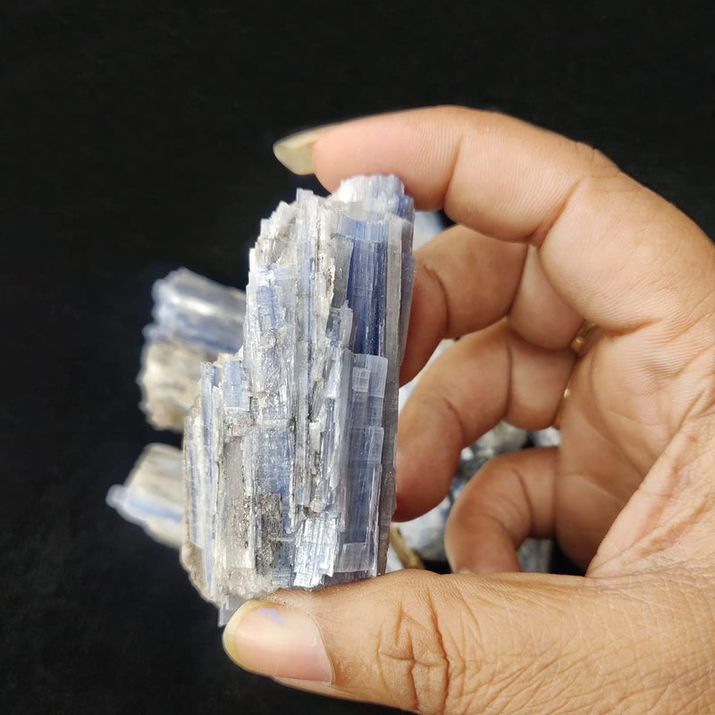 9Dzine 9Dzine Reiki Healing Crystal Raw for Vastu Correction Crystals Rough Raw Stones for Meditation Manifestation Decoration Positive Energy - Image 2