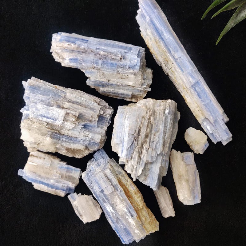 9Dzine 9Dzine Reiki Healing Crystal Raw for Vastu Correction Crystals Rough Raw Stones for Meditation Manifestation Decoration Positive Energy - Image 3