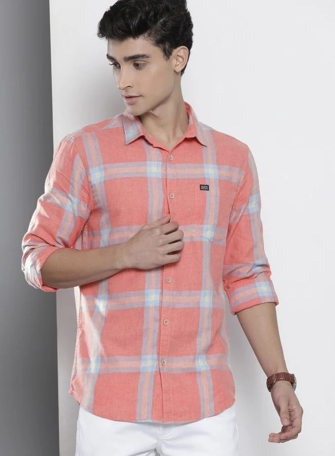 The Indian Garage Co Men Regular Fit Checkered Full Sleeves Cutaway Collar Casual Shirt