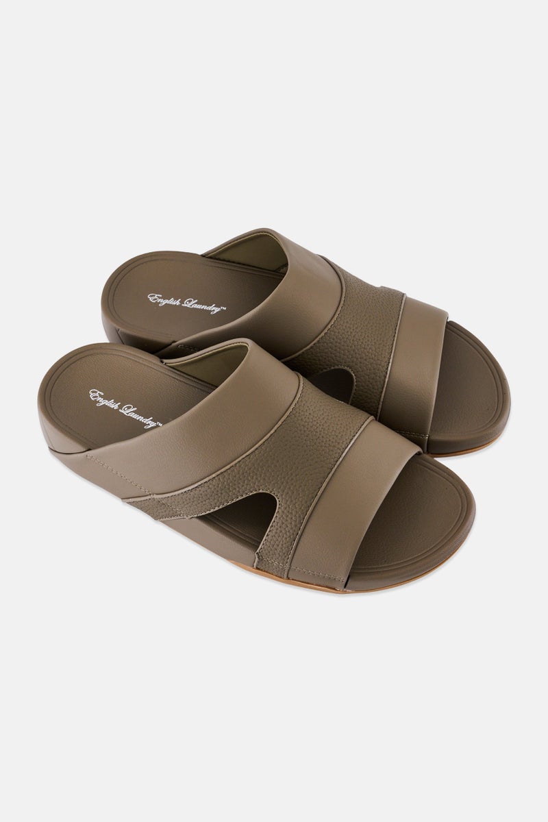 English Laundry Men Slip On Arabic Sandals, Olive - Image 4