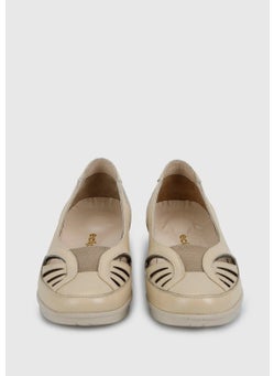 eclipse Beige Leather Women's Shoes  - Image 3