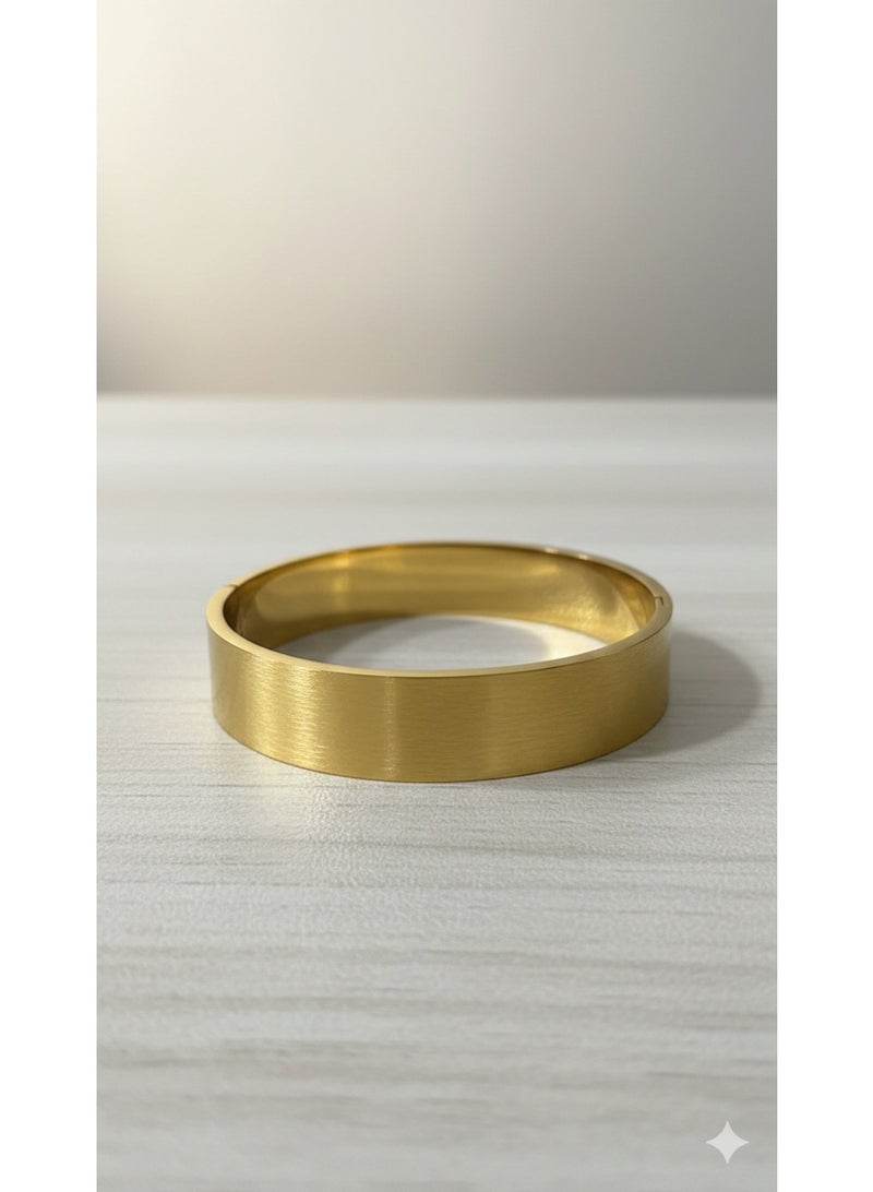 Trendy Gold-Tone Bangle for Women - High Quality Stainless Steel Jewelry. - Image 3