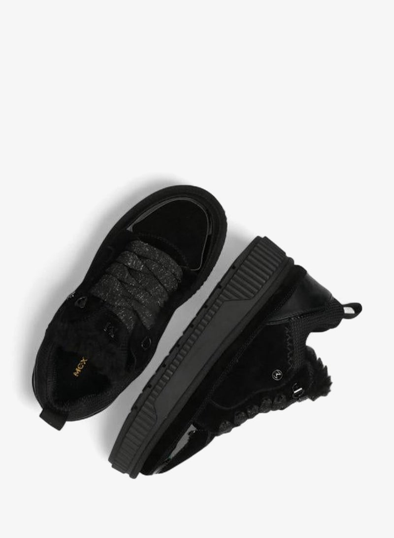 مكس حذاء رياضي برباط مزين بالفرو الصناعي - Image 5