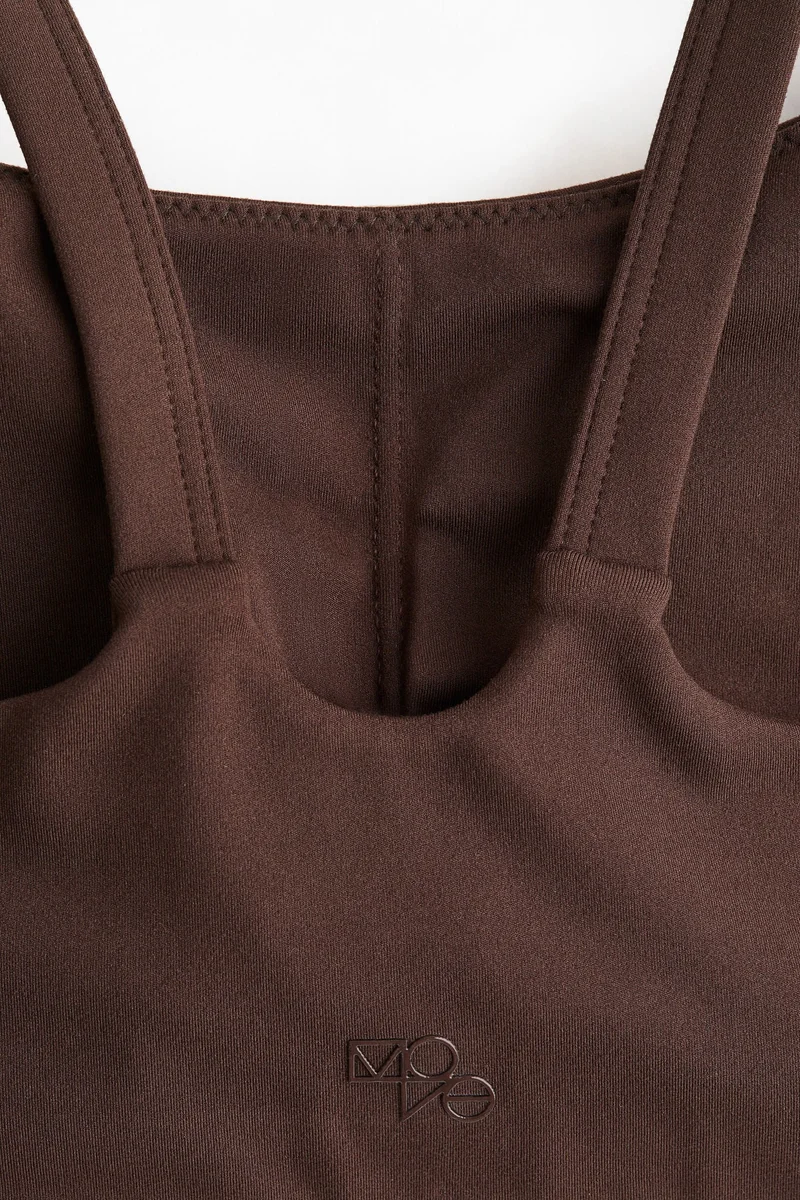 اتش اند ام Medium Support Sports bra in SoftMove™