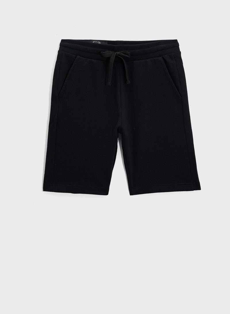 ريبلز مع نمشي طقم تي شيرت وشورت واسع - Image 4