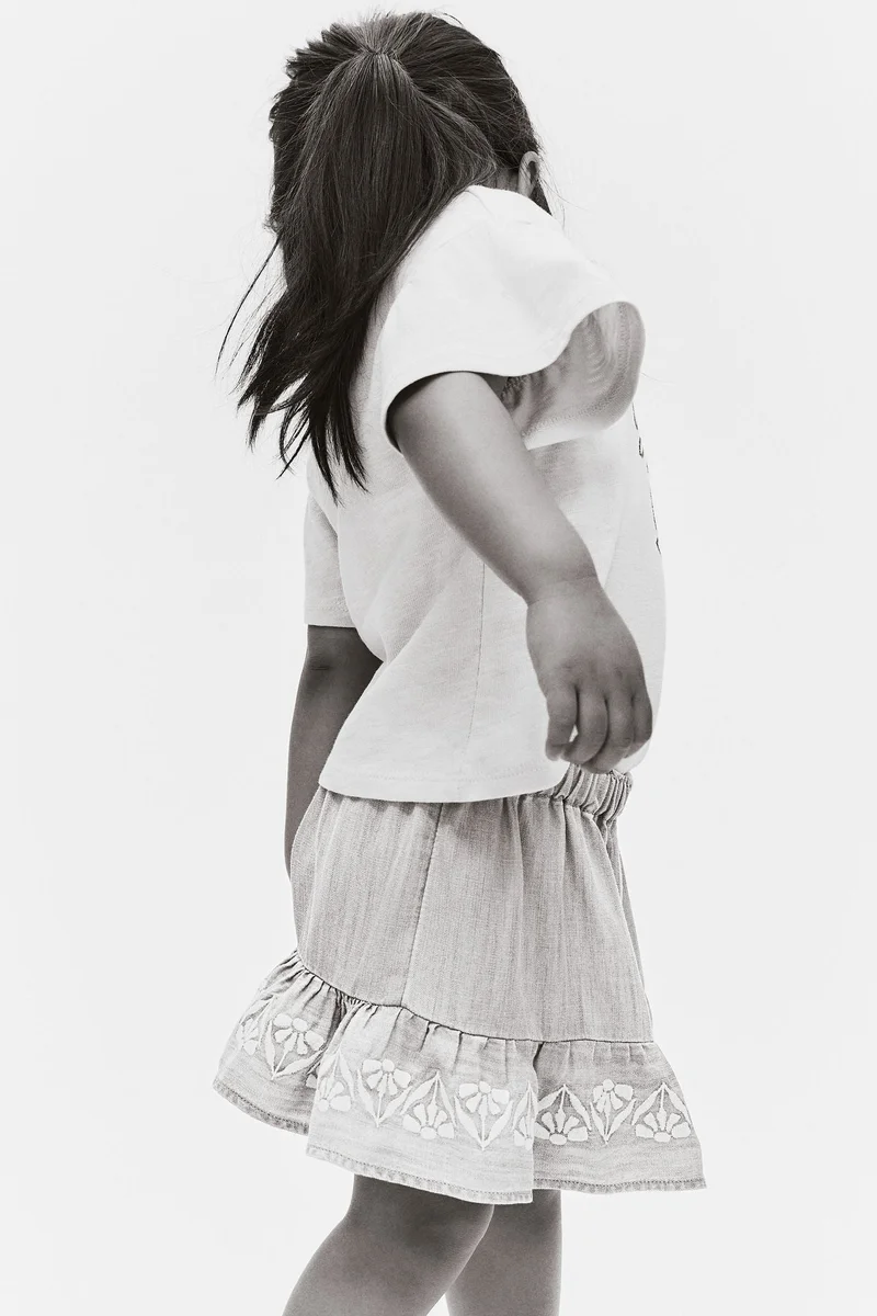 H&M Embroidery-detail denim skirt