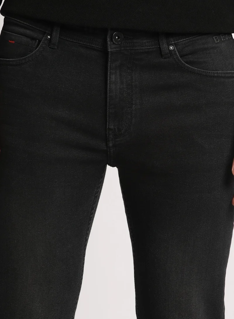 THE BEAR HOUSE Men’s Jeans Lightweighted & Comfortable, Perfect for Casual Wear, Ideal for Everyday & Summer Wear