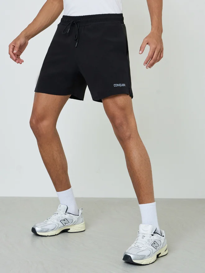 Styli Styli Men Regular Fit Training Shorts