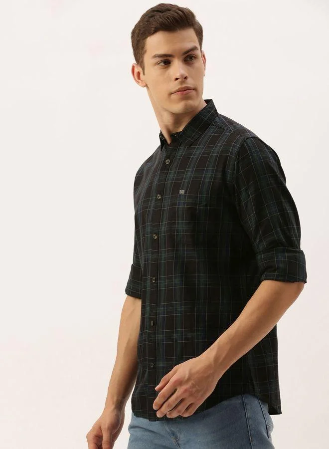 The Indian Garage Co Men Slim Fit Checkered Full Sleeves Spread Collar Casual Shirt