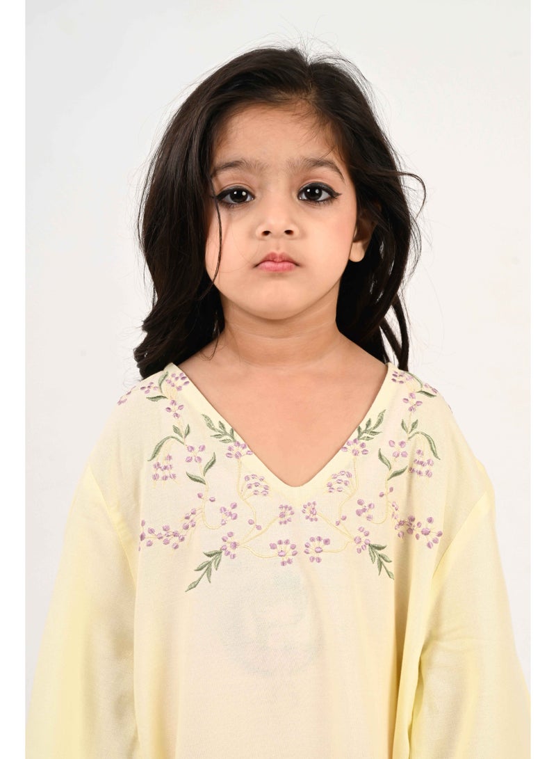 Linelle Kids Jalabiya – Pastel Yellow Rayon Maxi with Full Loose Sleeves and Embroidery Detailing - Image 1