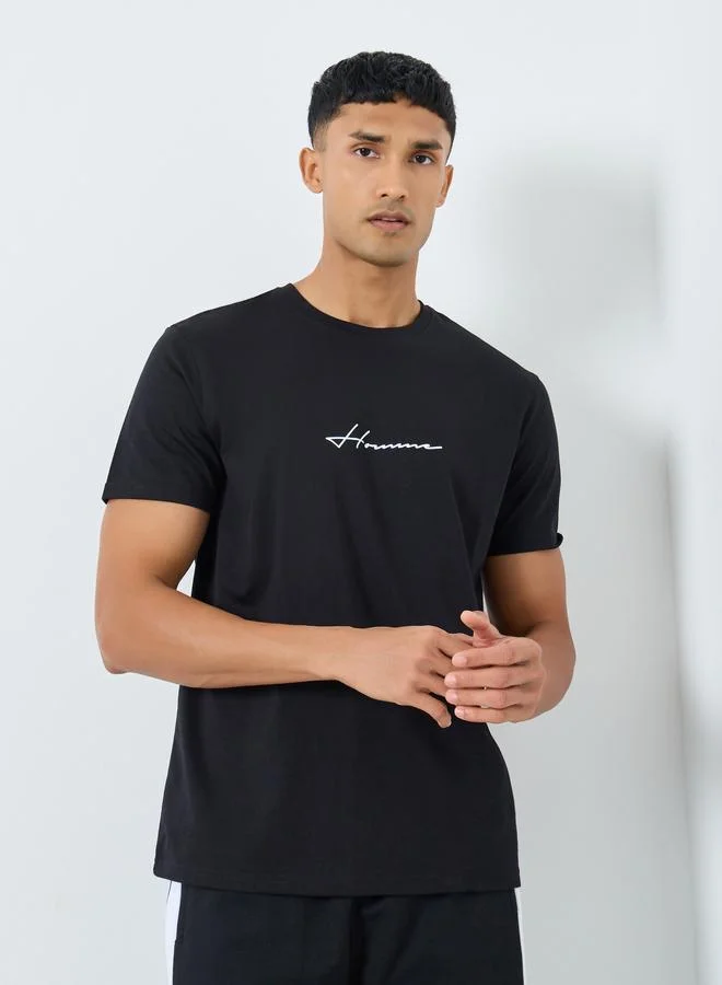 Styli Styli Men Black Slogan Print Crew Neck T-Shirt