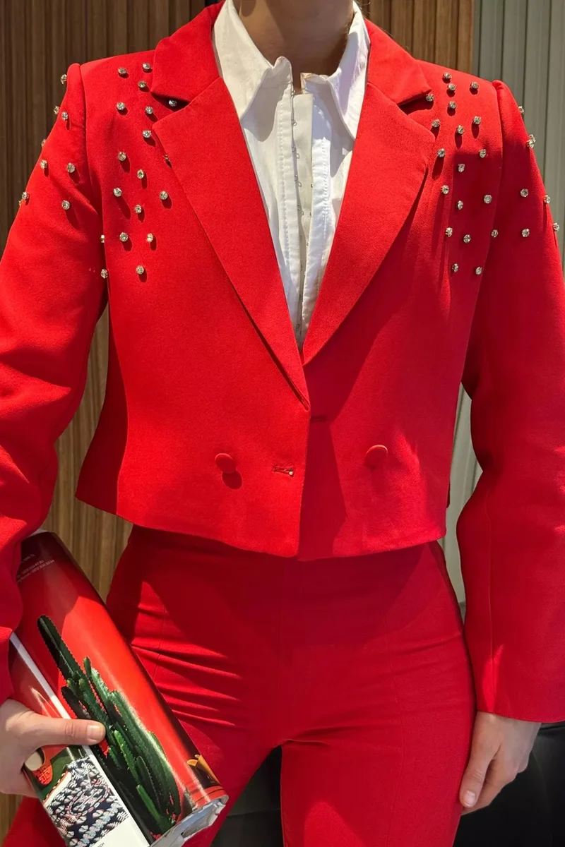 جولسلي Rose Front Button Detailed Stone Embroidered Women's Short Blazer Jacket
