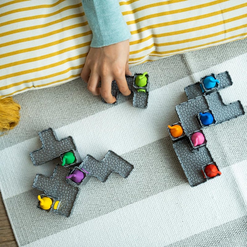 SmartGames Tower Stacks Castle Building Game with 80 Challenges for Ages 8-Adult - Image 2