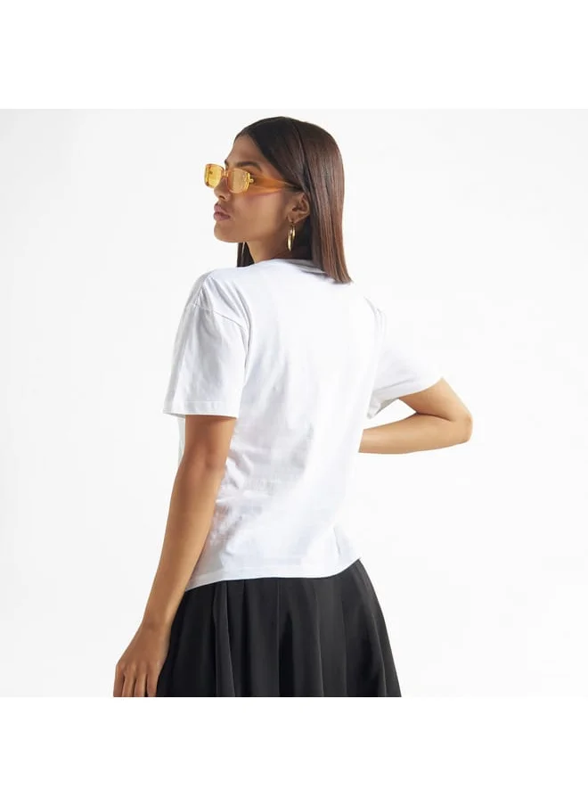 FAV Typography Print T-shirt with Crew Neck and Drop Shoulder Sleeves