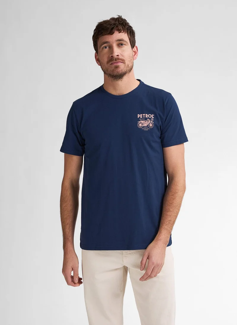 بترول اندستريز تيشيرت رجالي كلاسيك بطبعة