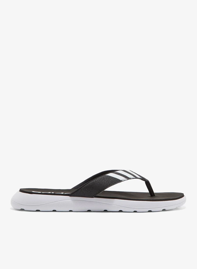 اديداس شبشب سباحة