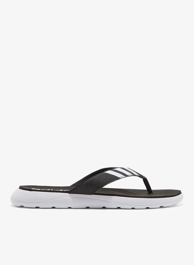 اديداس شبشب سباحة