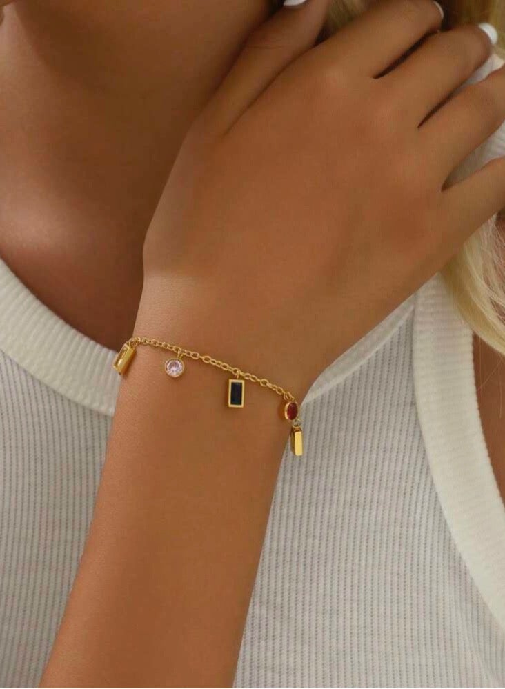 جوليري بالاس اسوارة نسائية من الاستانلس ستيل مطلي باللون الذهبي عيار ١٨ - Image 1