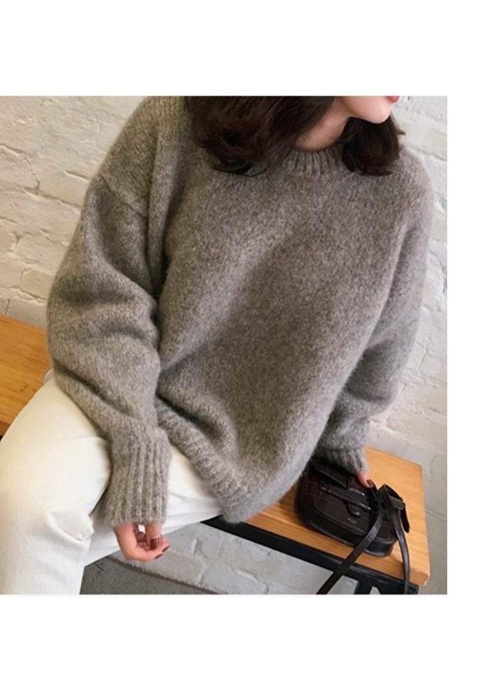 M MIAOYAN Solid color seahorse wool sweater for women, autumn and winter retro style loose inner knitted outer top (one size fits all)  - Image 2