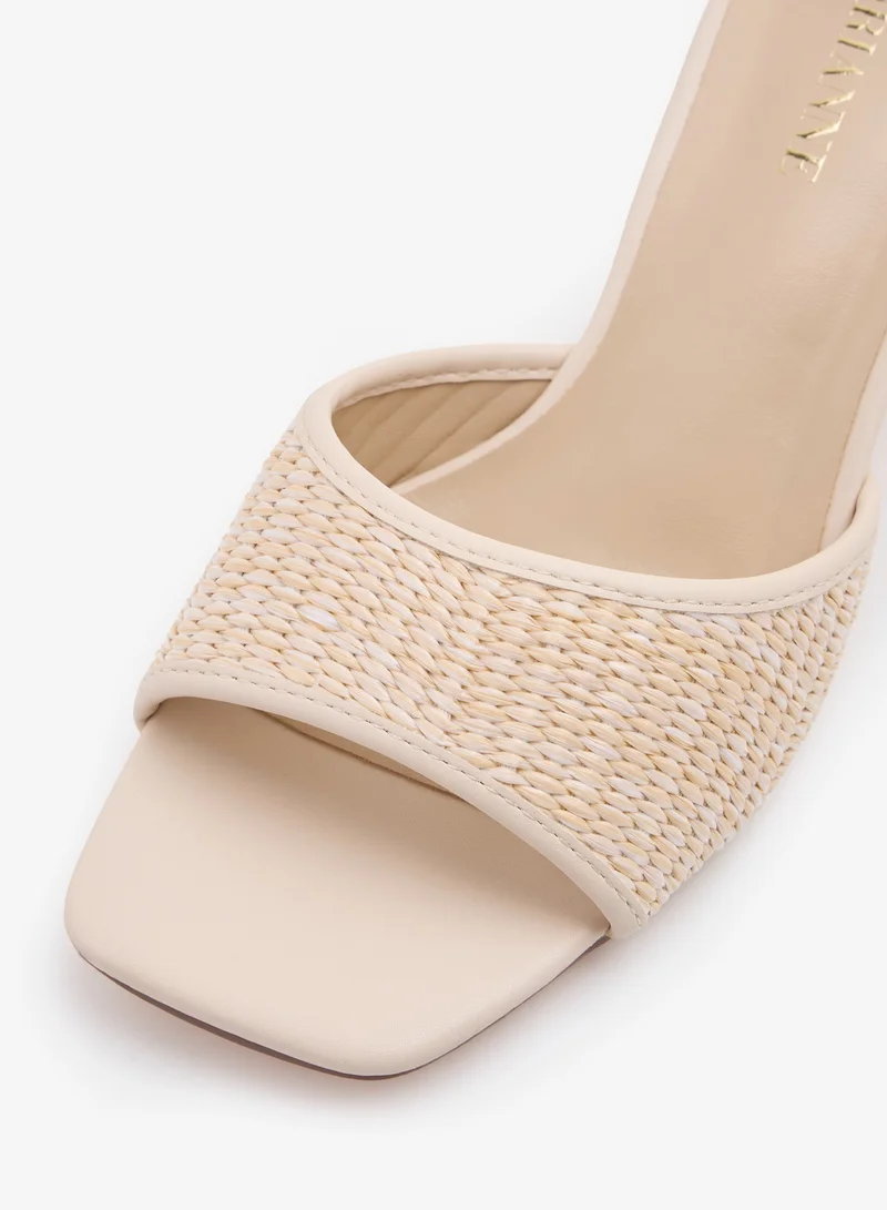 لوريان واحدة