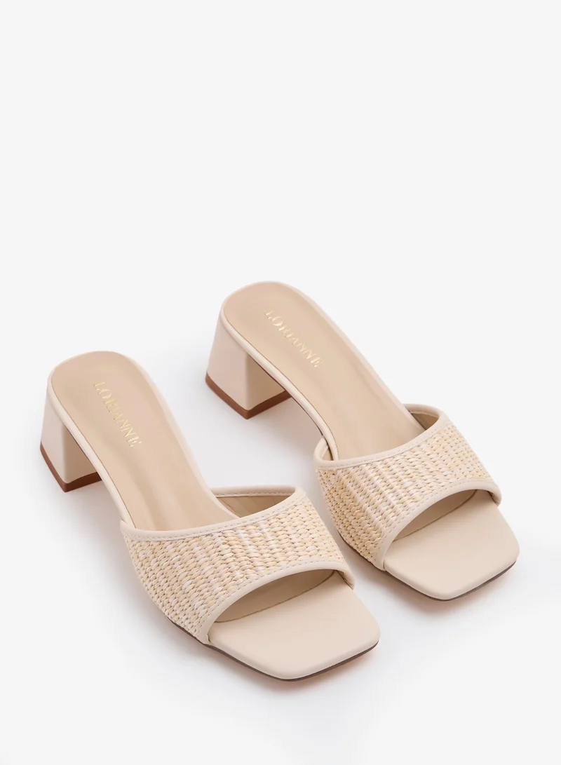 لوريان واحدة