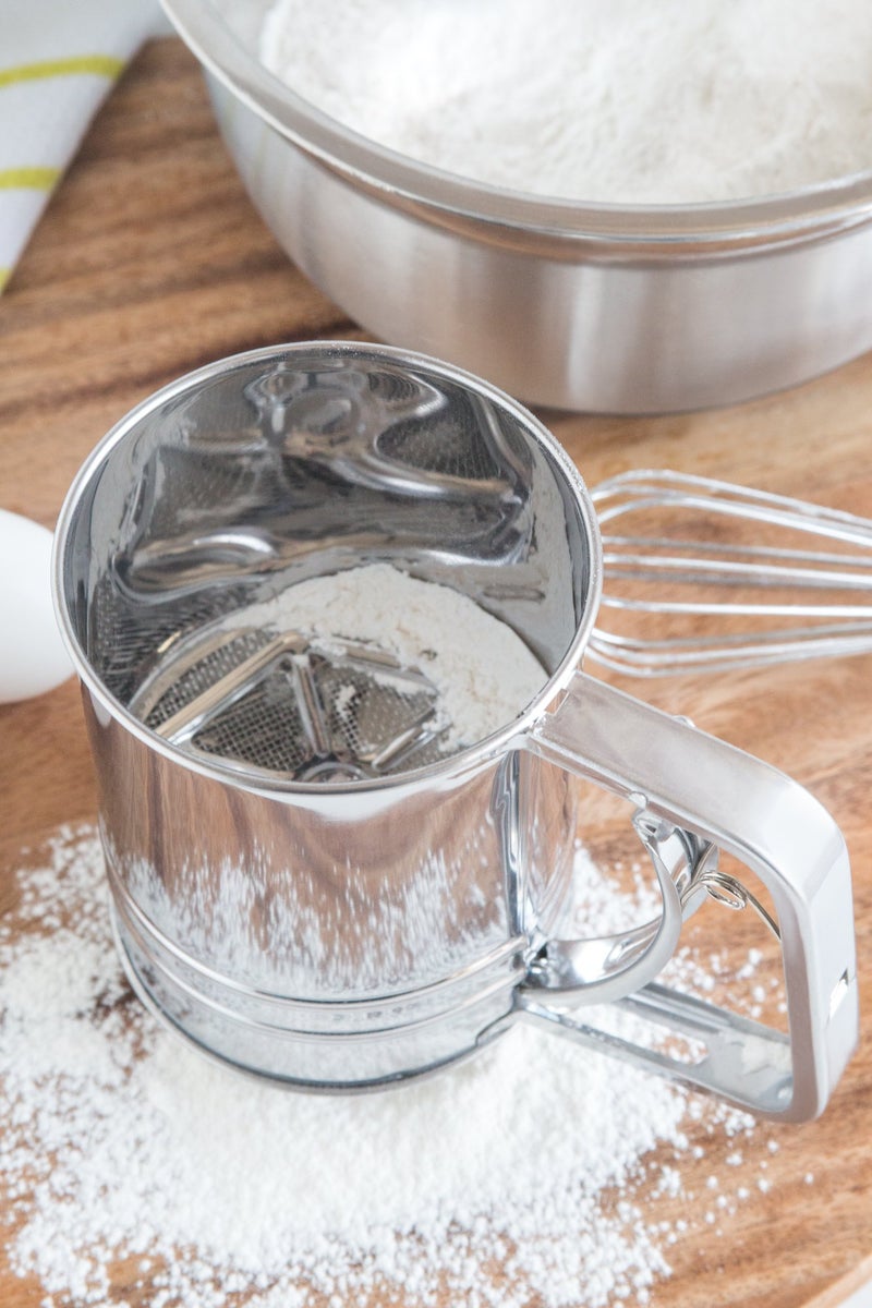 Fox Run Flour Sifter, Stainless Steel, 3-Cup, Metallic - Image 3