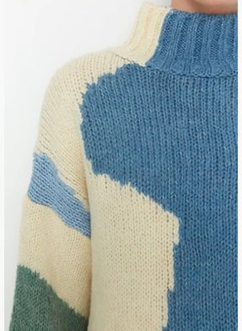 trendyol Blue Soft Textured Color Block Knitwear Sweater TWOAW20XS0047