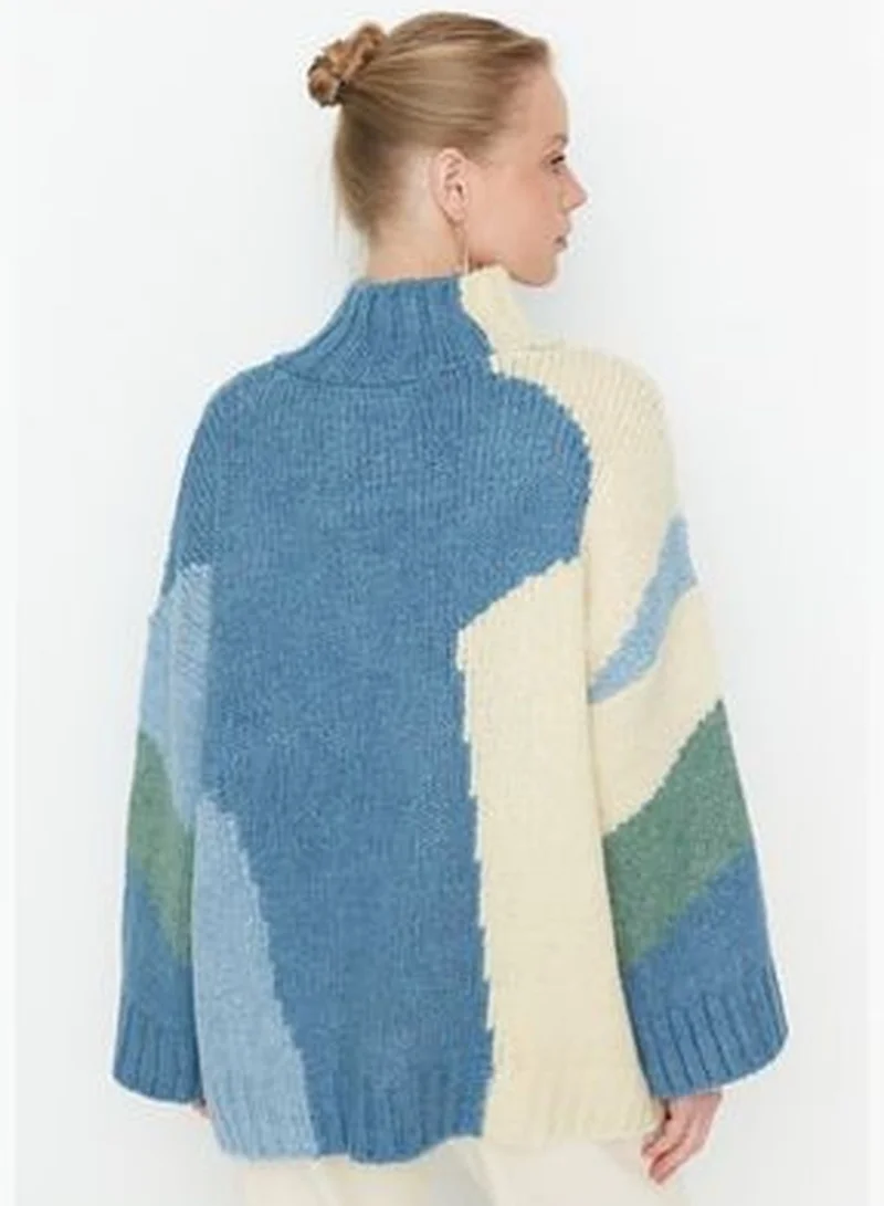 trendyol Blue Soft Textured Color Block Knitwear Sweater TWOAW20XS0047