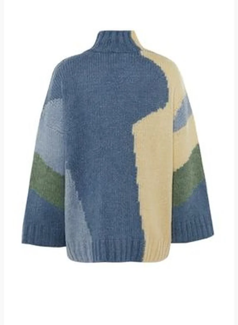 trendyol Blue Soft Textured Color Block Knitwear Sweater TWOAW20XS0047