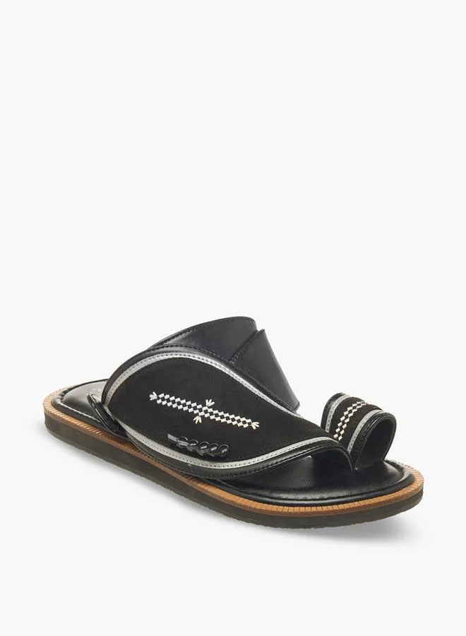 الواحة Boys Slip-On Leather Arabic Sandals