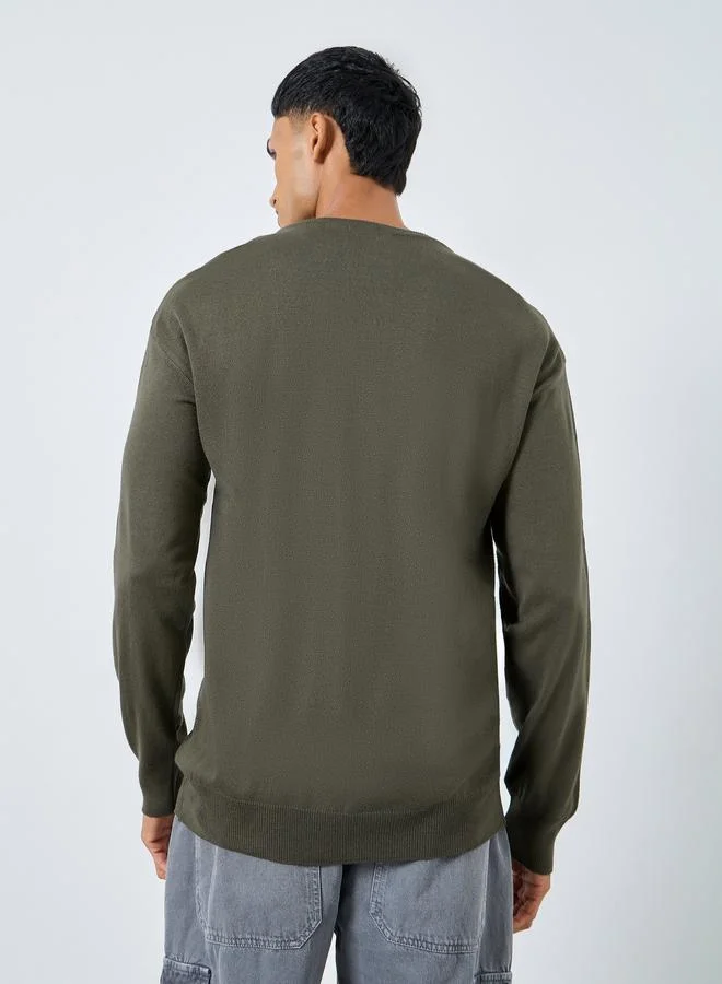 ستايلي سويتر محبوك بنقشة الماس بلون زيتوني