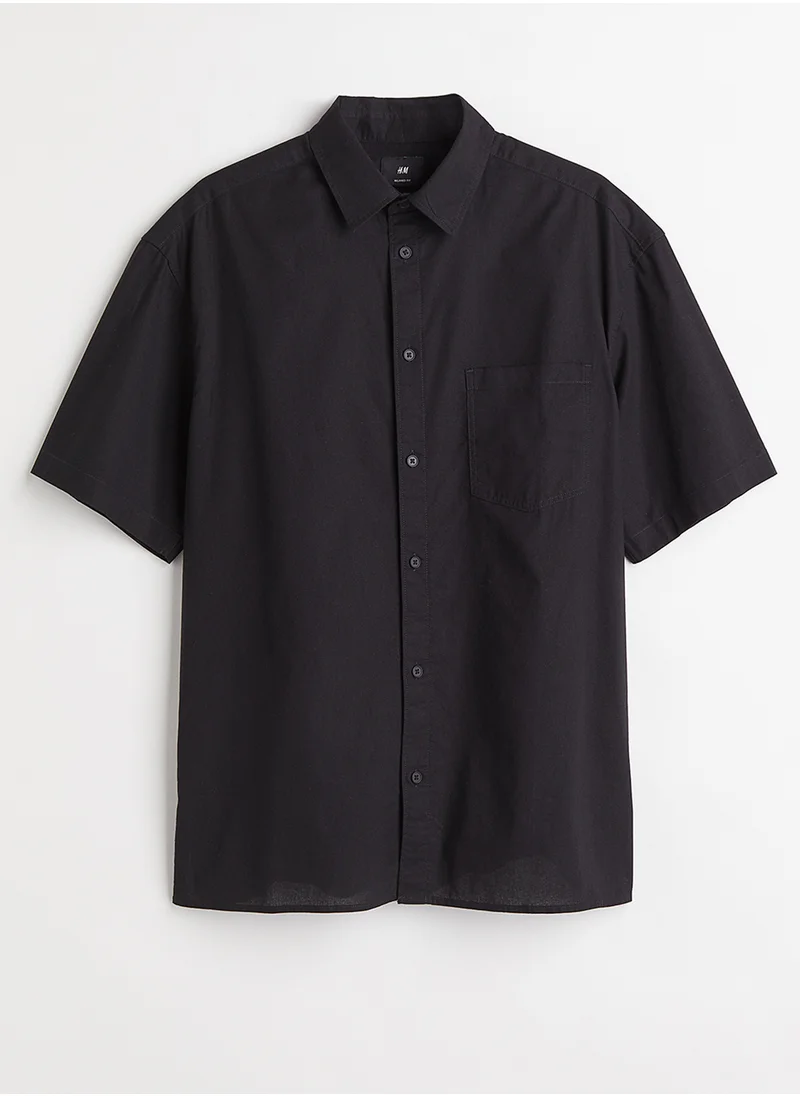 H&M Loose  Fit Short-Sleeved Shirt