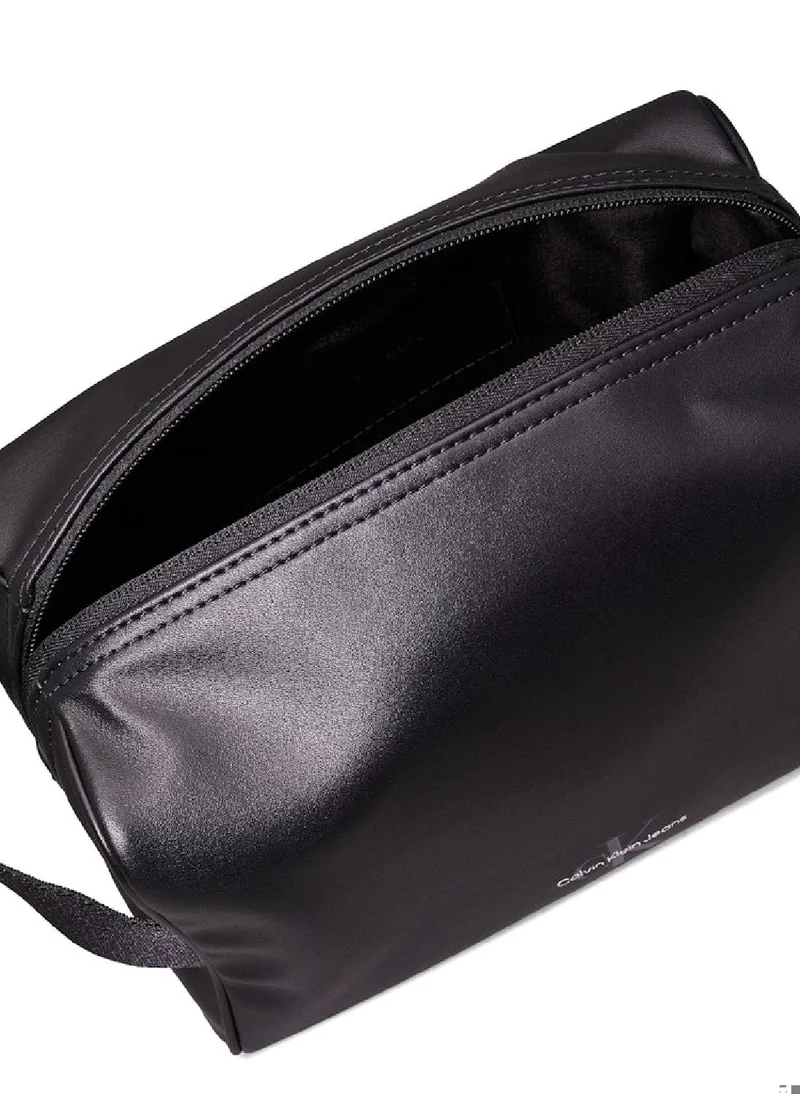Calvin Klein Jeans Men's Wash Bag, Black - faux leather