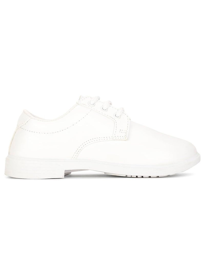 Bata Samuel E 24 Kids's White Casual Shoes - 13 UK (3211018) - Image 3