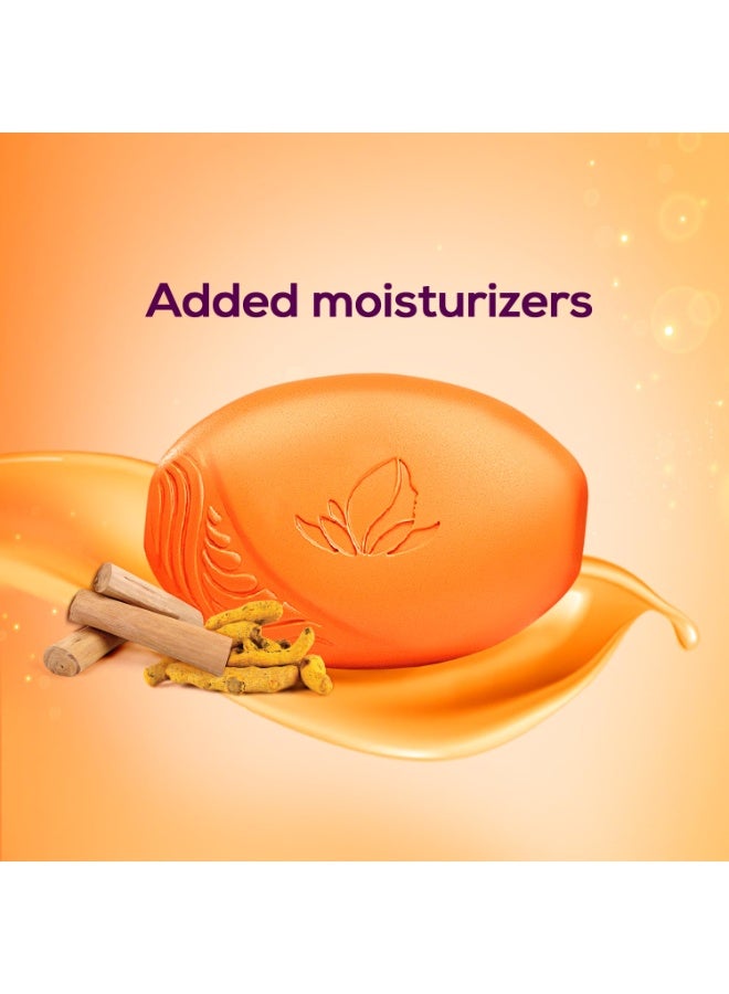 سانتور صابون سانتور بزيت الصندل والكركم للعناية الكاملة بالبشرة، 125 غرام (عبوة من 4 قطع) - Image 3