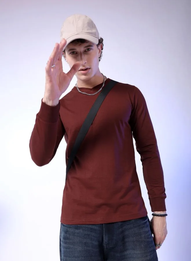 The Indian Garage Co Men Slim Fit Solid V-Neck Tshirt