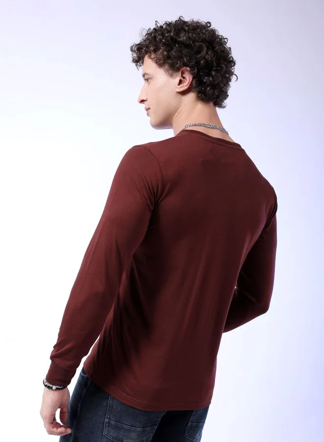 The Indian Garage Co Men Slim Fit Solid V-Neck Tshirt