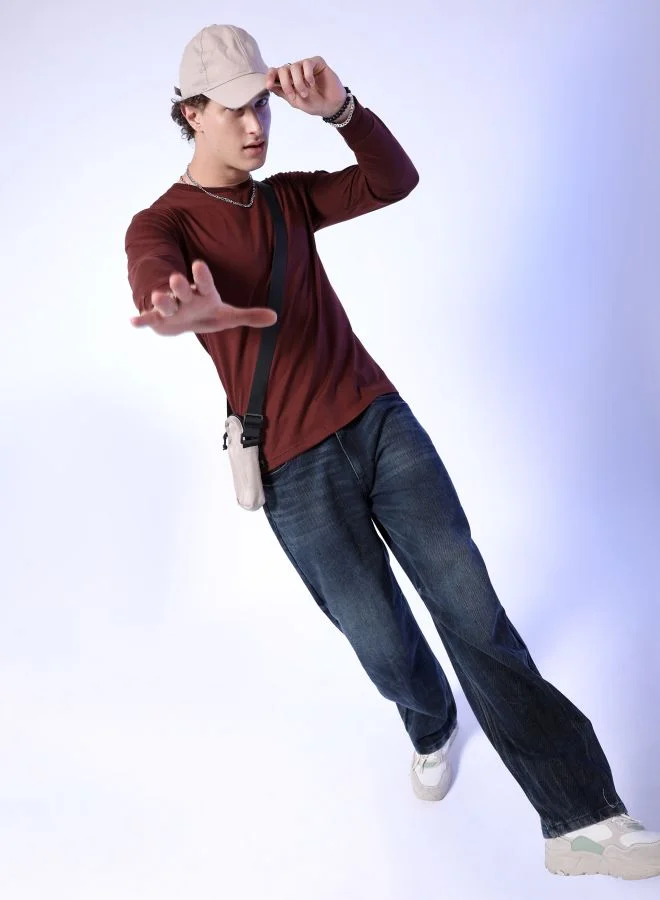 The Indian Garage Co Men Slim Fit Solid V-Neck Tshirt