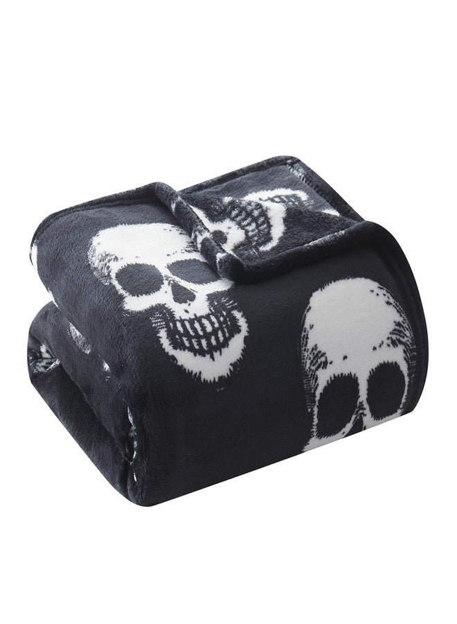GoodGram Ultra Soft & Plush Autumn & Halloween Chic Themed Oversized Accent Throw Blankets - Assorted Styles (Skulls) - Image 2