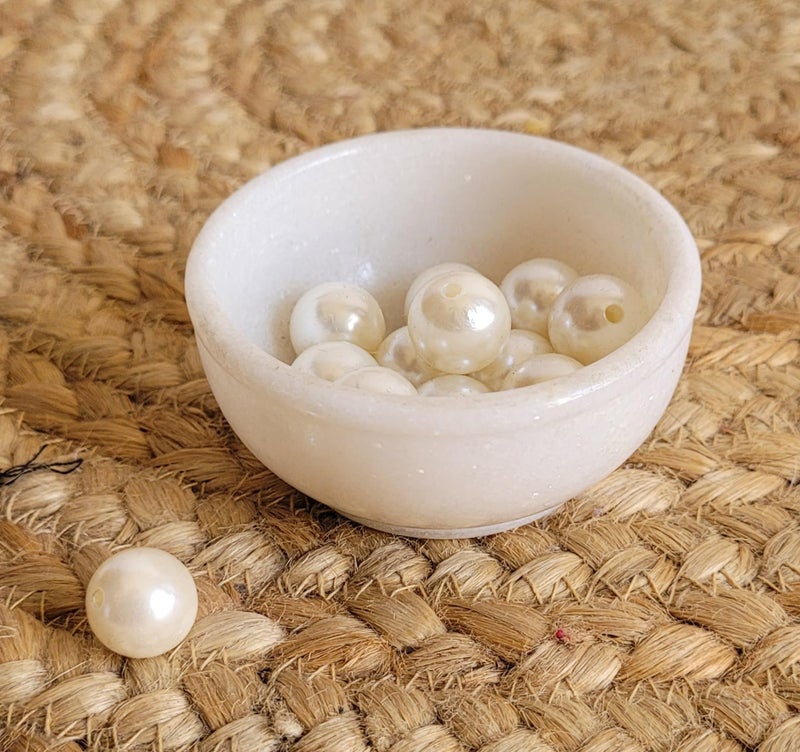 R&M Marble Serving Bowls, Salad Bowls 1 Piece, Bowl for Kitchen, Serving Bowl for Soup, Pasta, Side Dishes and Entertaining, Marble White - Image 1
